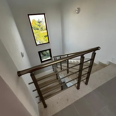 Hotel Bedgodini Golem (Tirana)